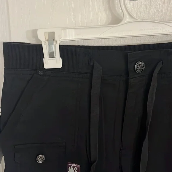 Gloria Vanderbilt Bermuda shorts - Picture 6 of 10